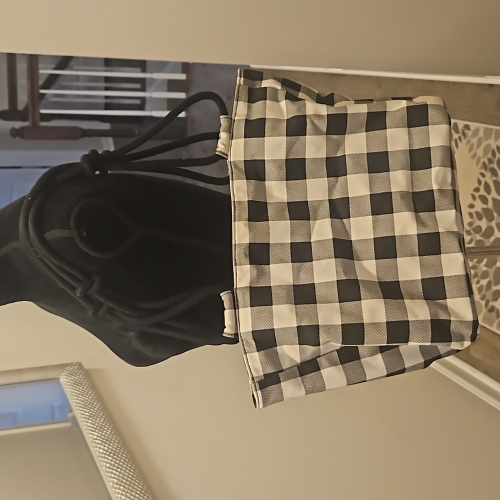 Buffalo Check Zipper Tote